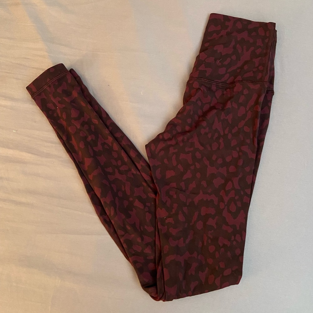 Lululemon Align Red Camo 28”